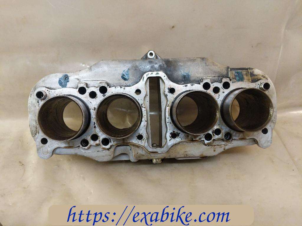 cylinders Suzuki GS 550 - photo 3