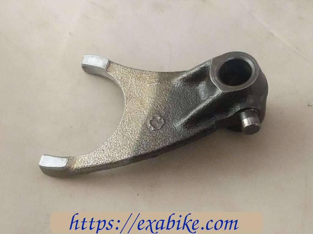 gearshift fork, right Suzuki GS 550 - photo 2