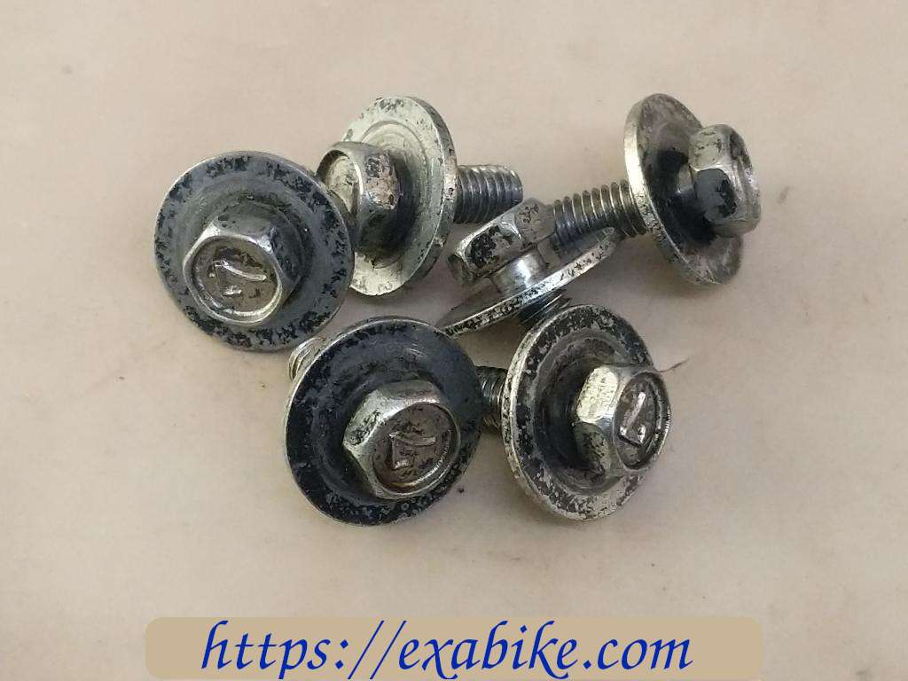 clutch screw Suzuki GSX 550 - photo 1