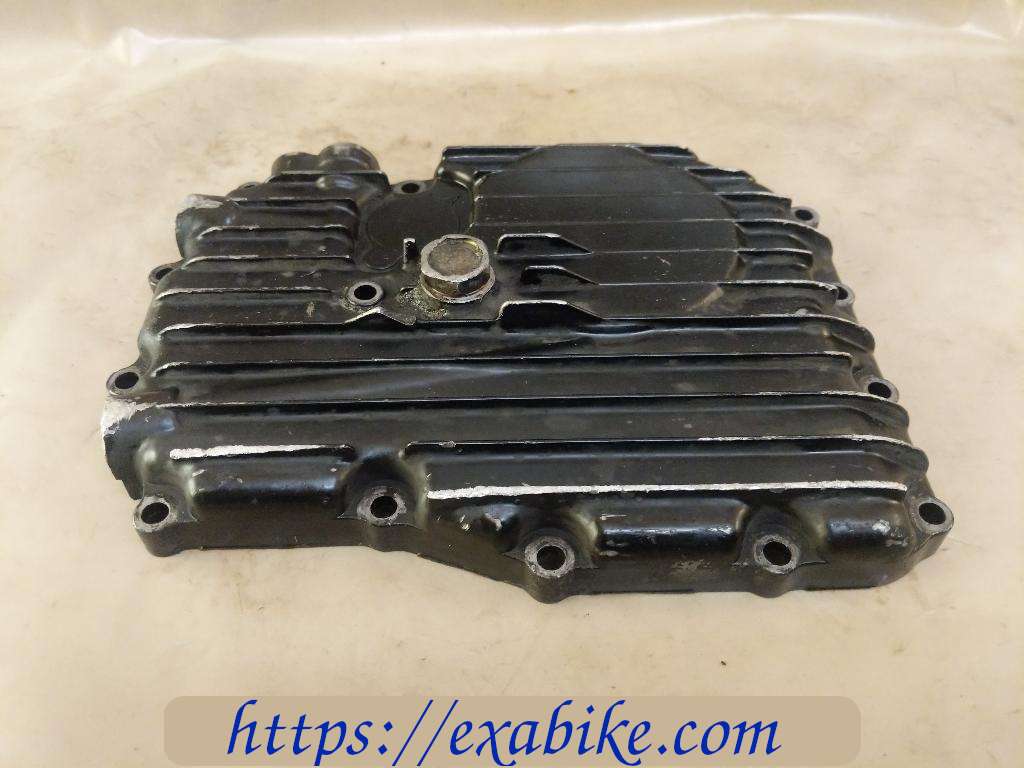 carter d'huile Suzuki GSX 550 - photo 2