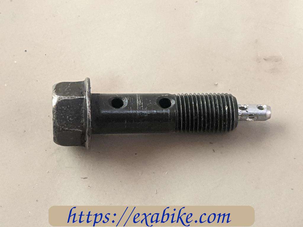 oil banjo fitting Suzuki GSX 550 - photo 1