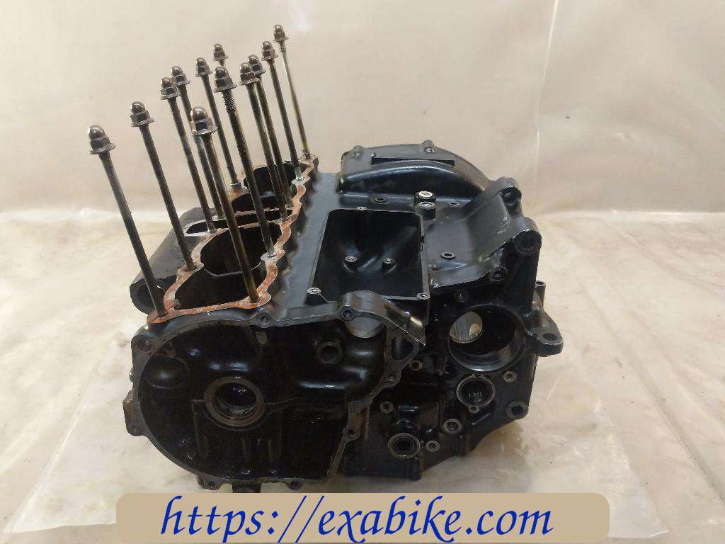 crankcases Suzuki GSX 550 - photo 2