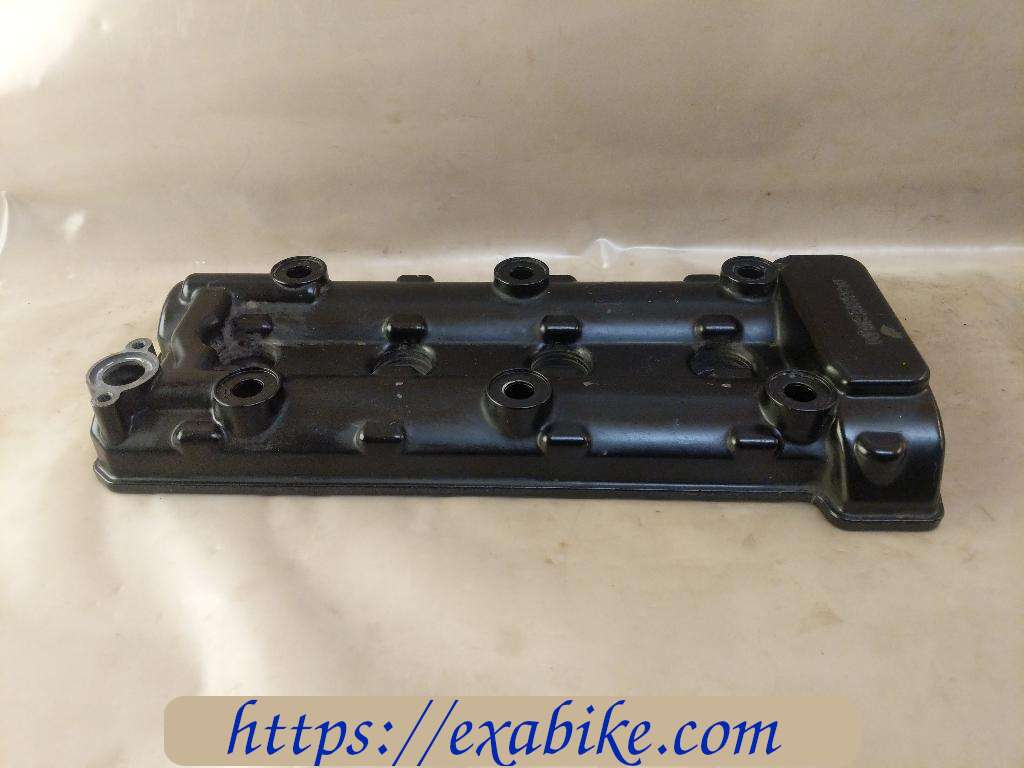 cylinder head cover Suzuki GSXR 750 - photo 2