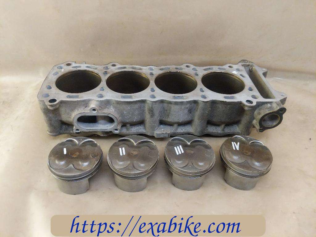 cylinders Suzuki GSXR 750 - photo 1