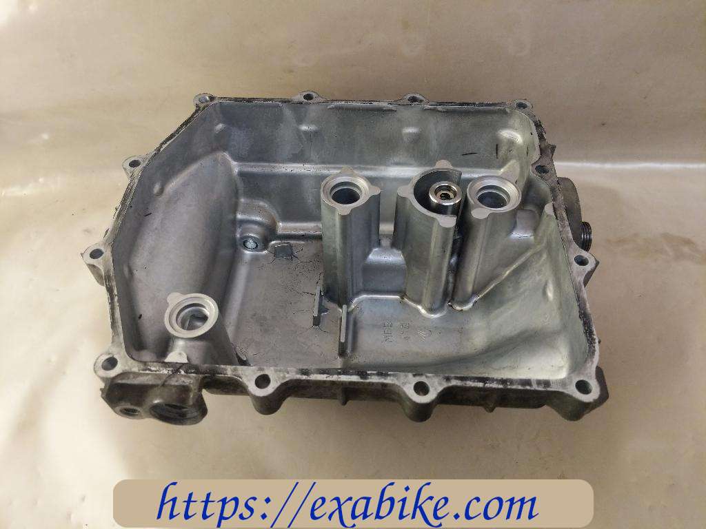 oil pan Honda VTR 1000 - photo 3
