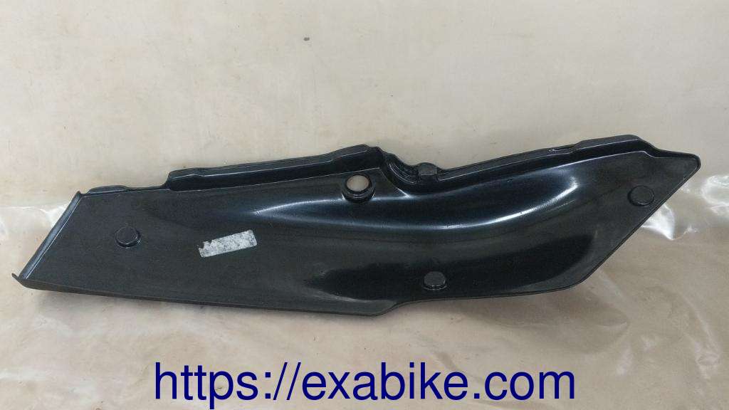 flanc arrière gauche Yamaha 600 FZR - photo 2