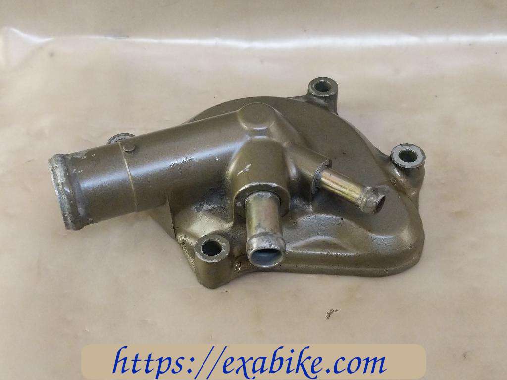 water pump cover Honda VTR 1000 - photo 2