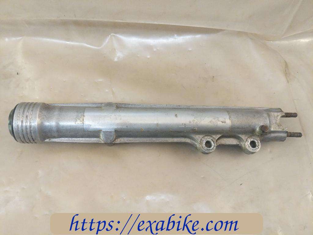 lower fork case, right Honda CB750F - photo 1