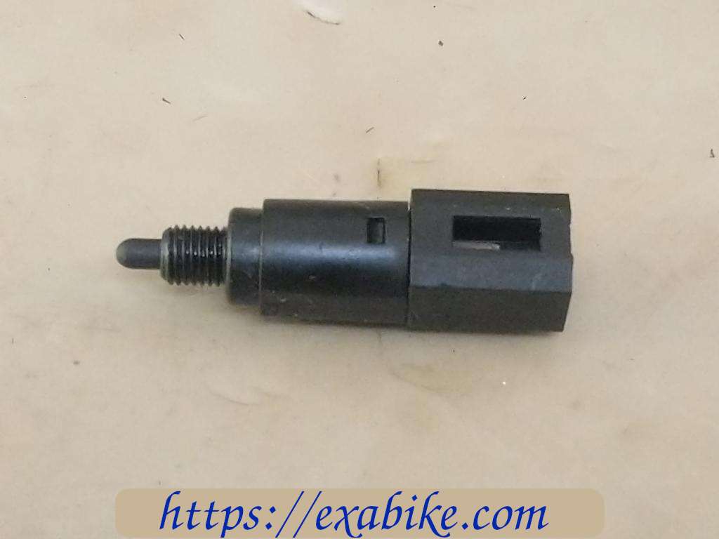 brake switch Piaggio 125 X8 - photo 1