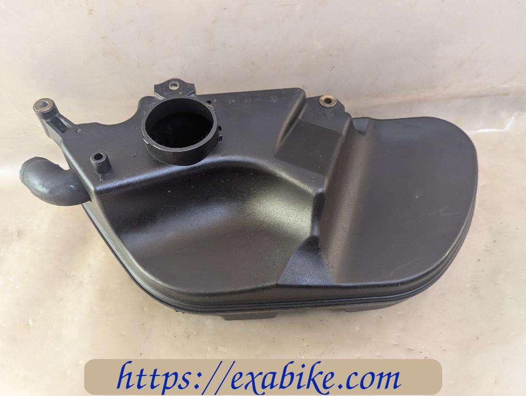 air cleaner box Piaggio 125 X8 - photo 2