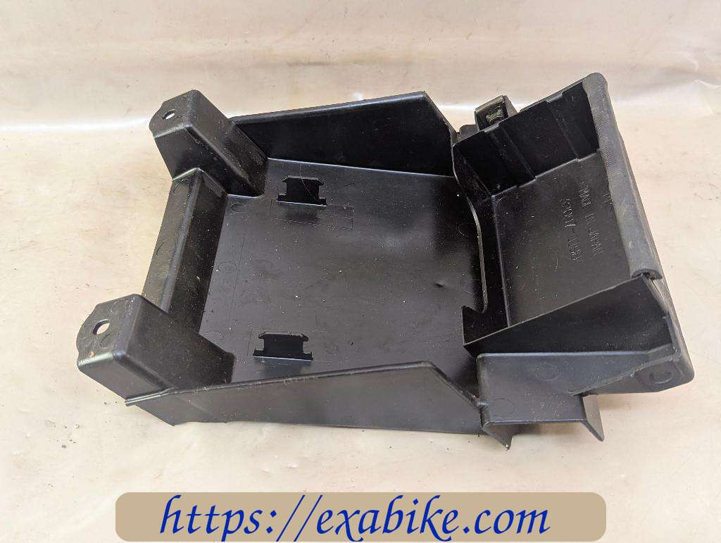 battery holder Kawasaki Z1000 - photo 1
