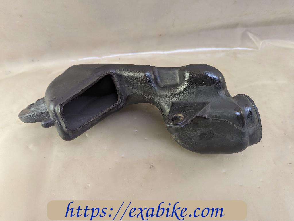 plastic élément Piaggio 125 X8 - photo 3