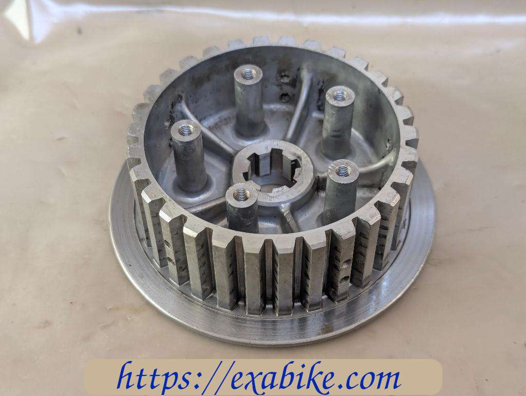 center clutch Suzuki GSX 250 - photo 1
