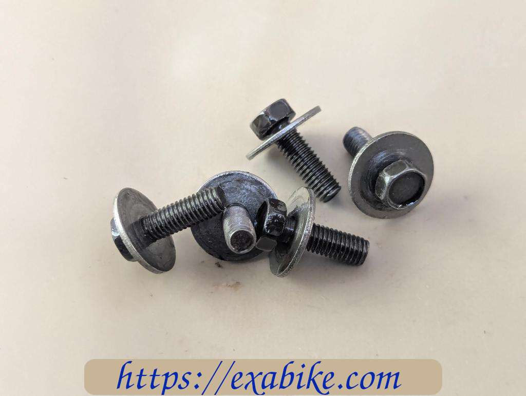 clutch screw Suzuki GSX 250 - photo 1