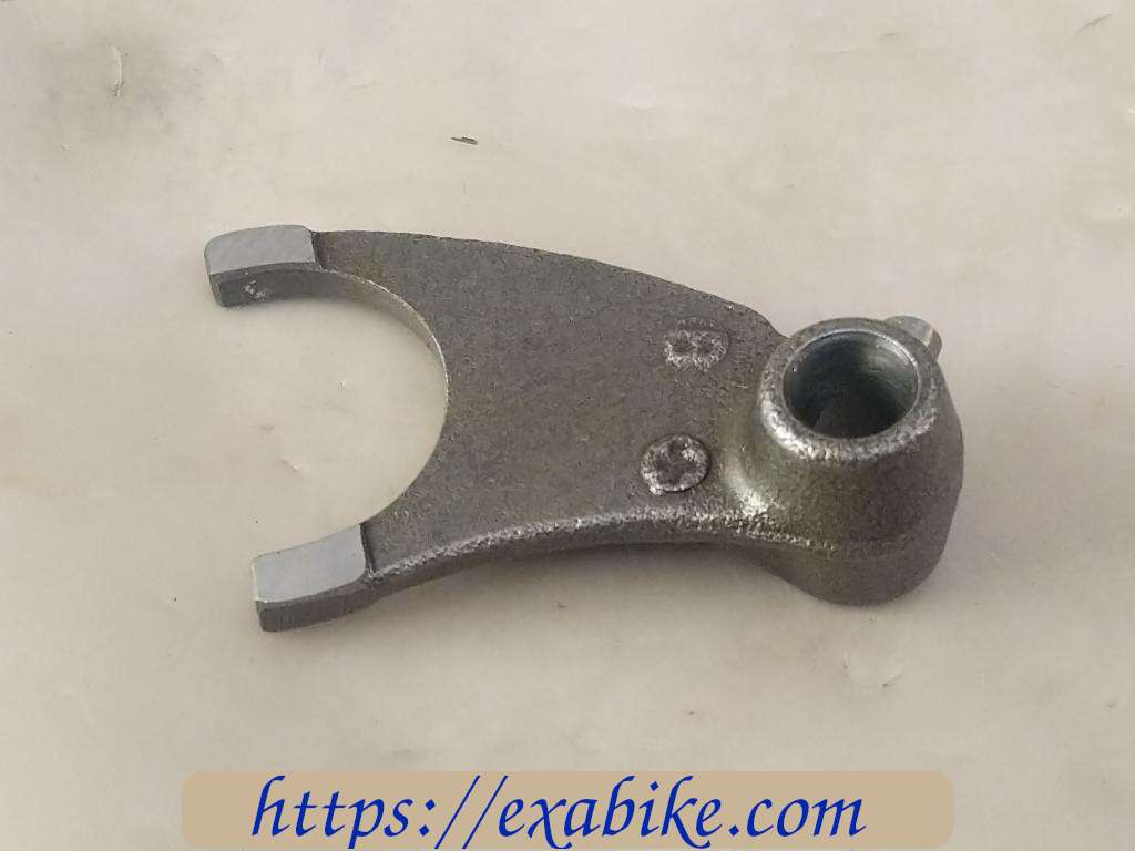 gearshift fork Suzuki GSX 250 - photo 1