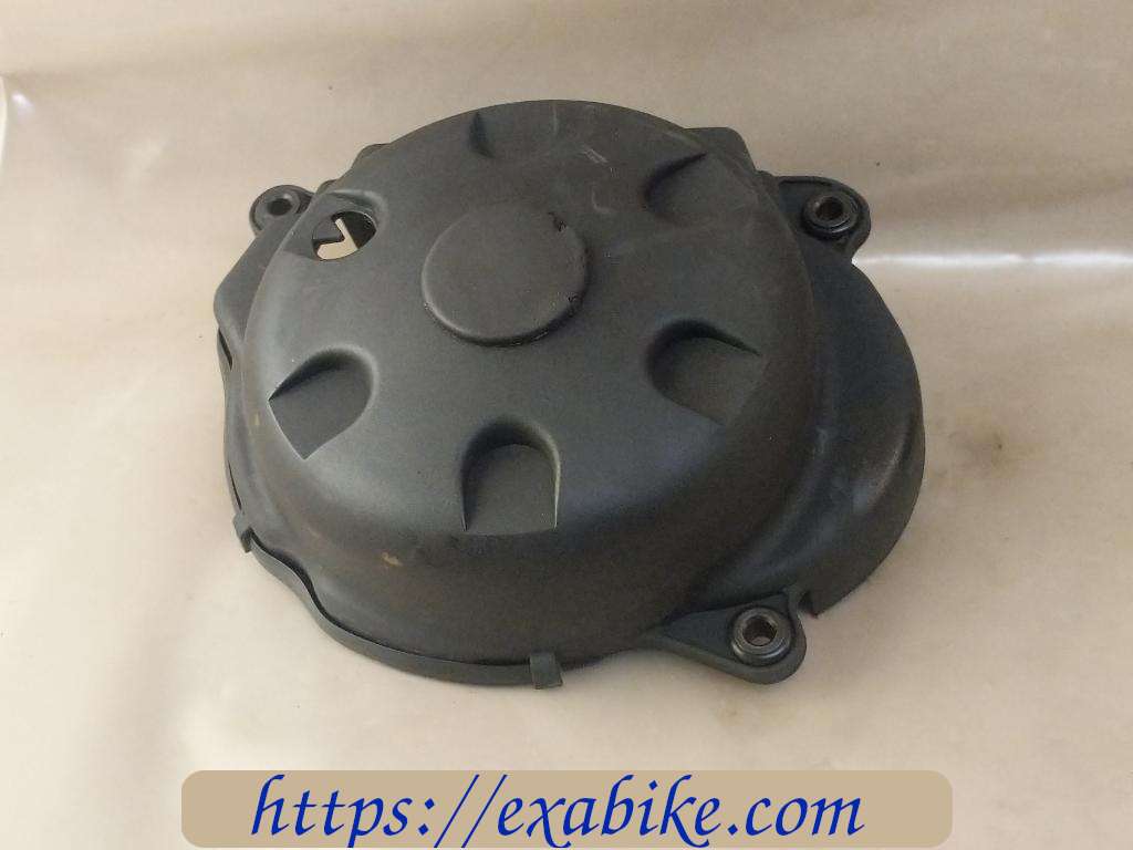 couvercle moteur Yamaha 125 Majesty - photo 1