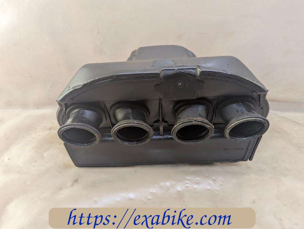 air cleaner box Kawasaki GTR 1000 - photo 1