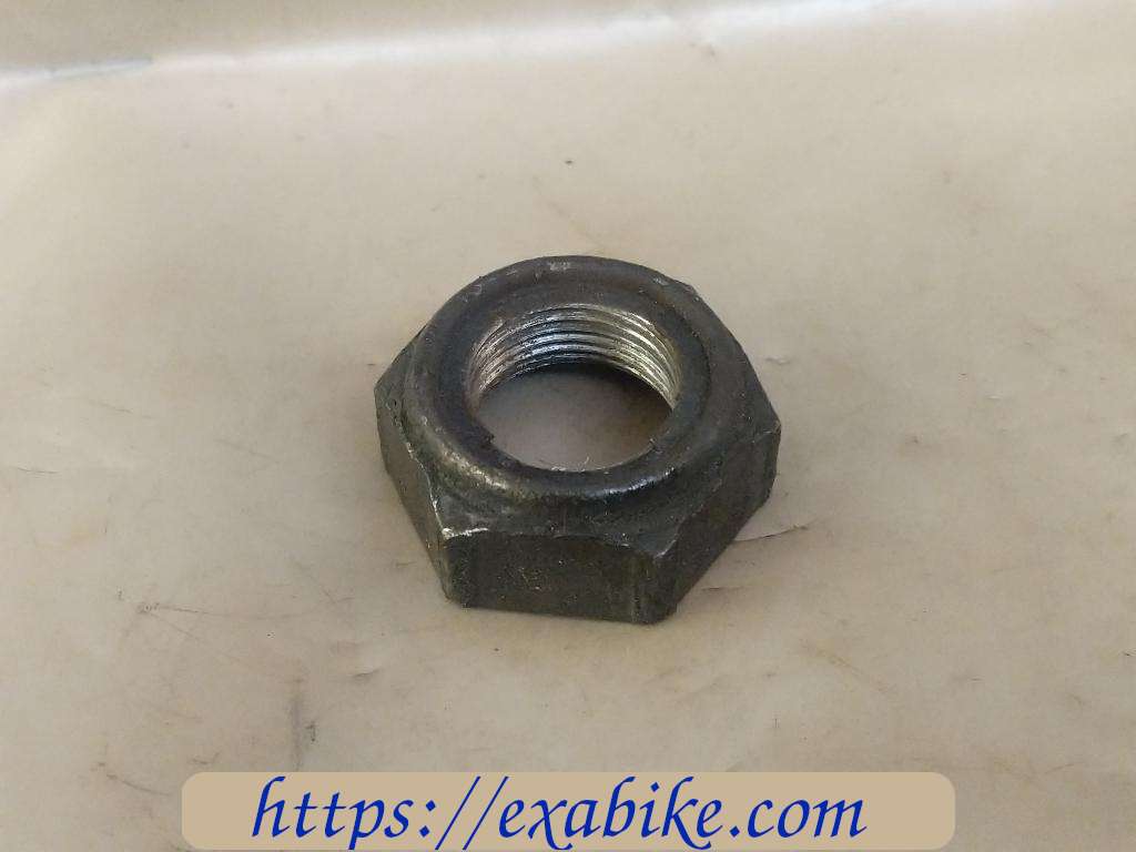 sprocket nut Suzuki 600 Bandit - photo 1