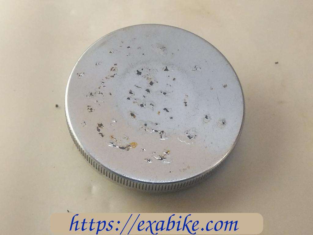 fuel tank cap Suzuki GT 125 - photo 1