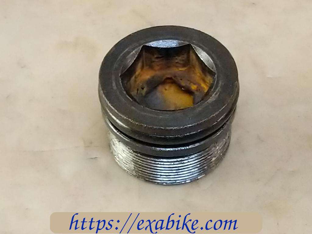 front fork tube cap Yamaha XT 125 - photo 1
