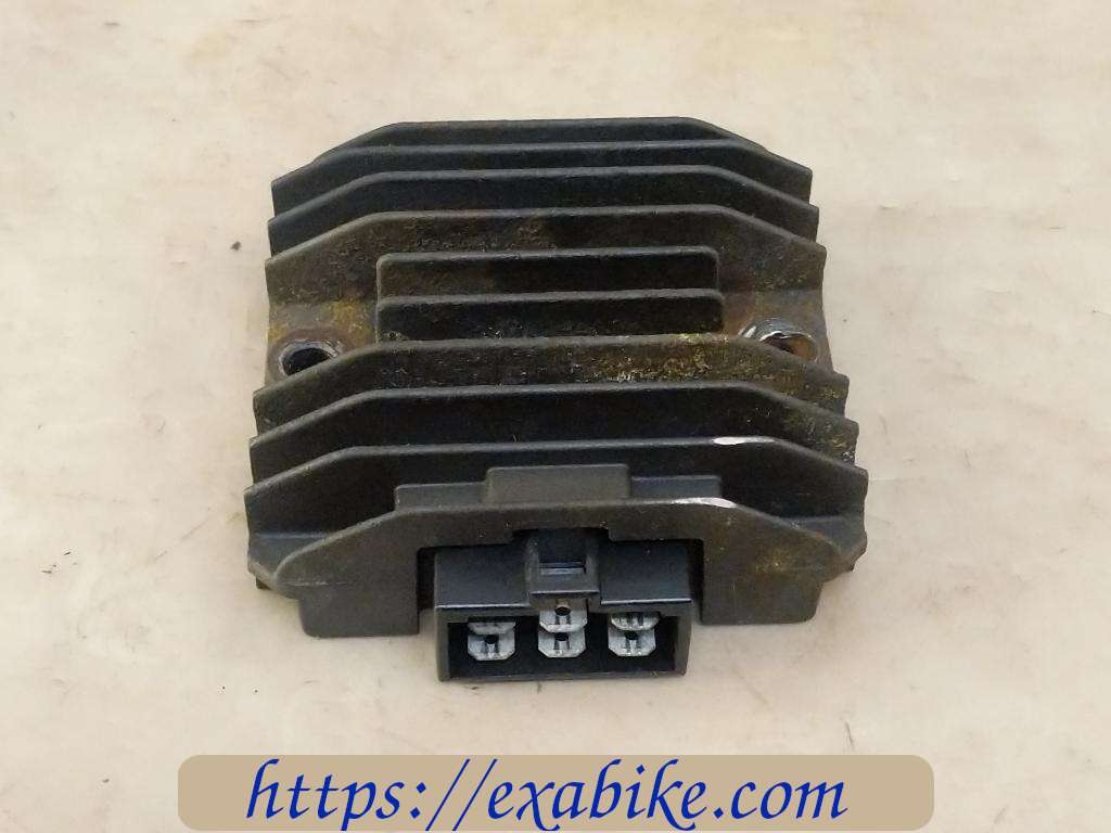 voltage regulator Kawasaki VN 750 - photo 1