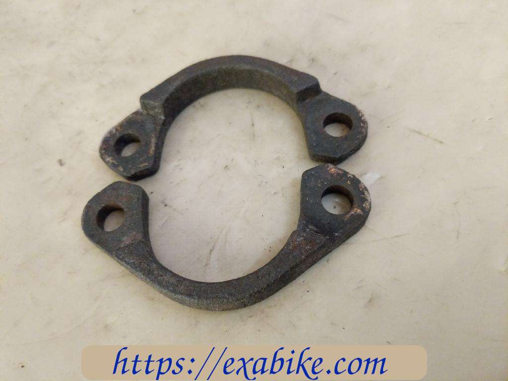 exhaust pipe clamps Kawasaki VN 750 - photo 1