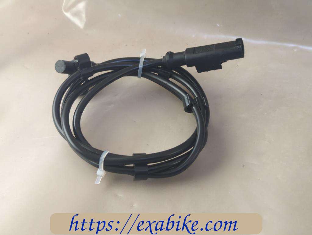 abs sensor, front BMW F800ST - photo 1