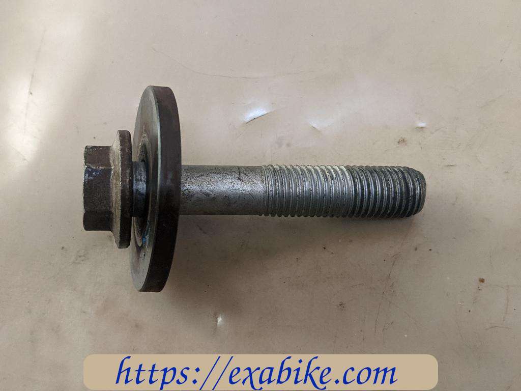 engine pulley bolt BMW F800ST - photo 1