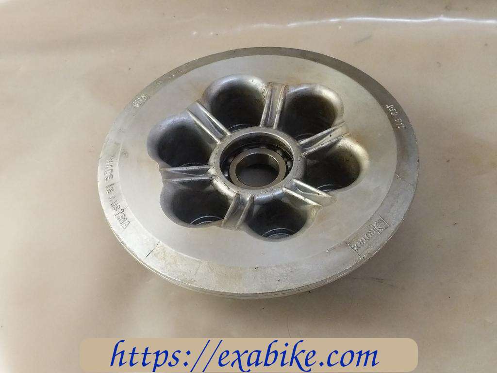 clutch pressure plate BMW F800ST - photo 1