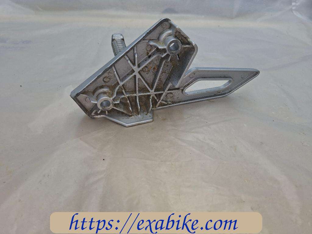 footrest, right Peugeot 50 Speedfight - photo 2