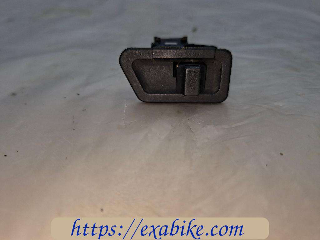 command button Jmstar CJ12M - photo 1