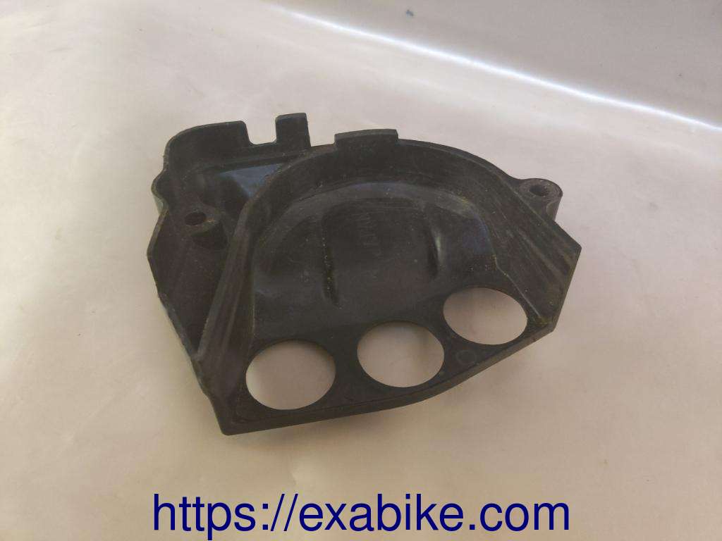 carter de pignon de sortie de boite Kawasaki AR 80 - photo 2