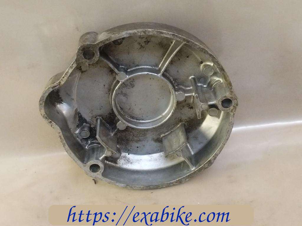 couvercle moteur Honda CBX 650 E - photo 2