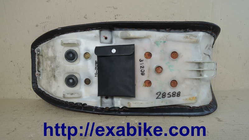 selle Honda VF750F - photo 3
