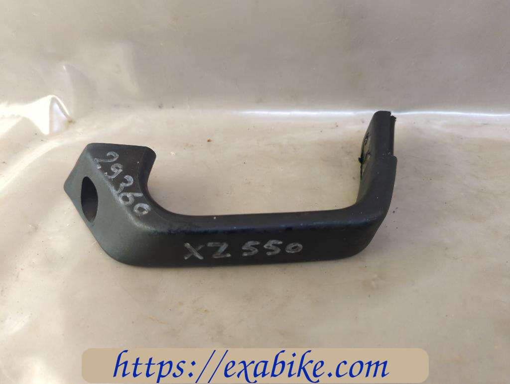handle grab Yamaha XZ 550 - photo 1