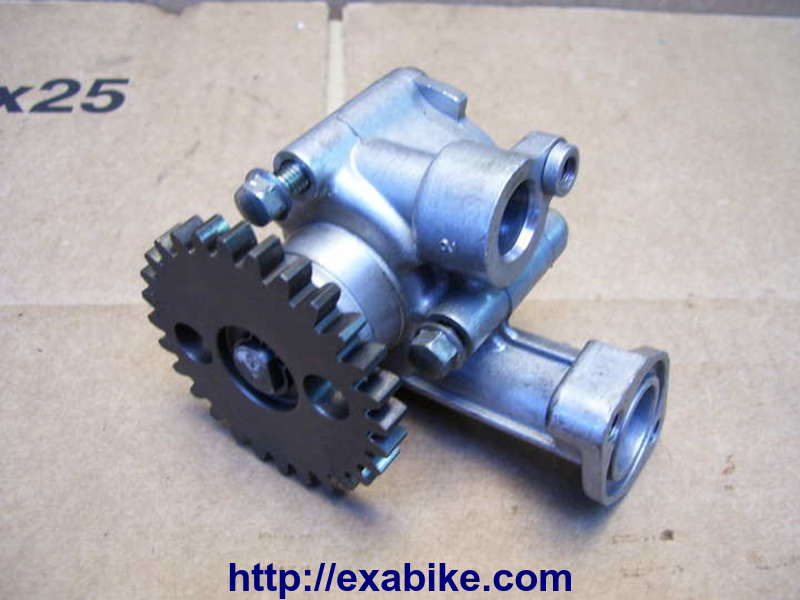 oil pump Kawasaki KLE 500 - photo 1