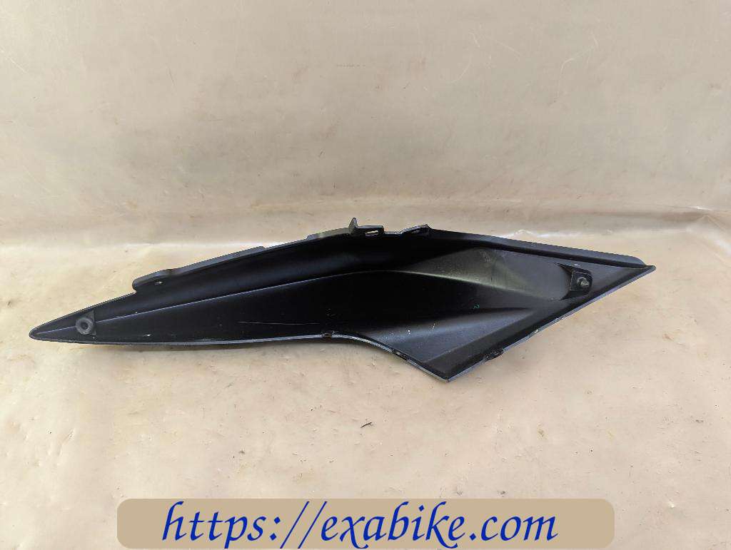 side fairing, rear left Kawasaki Z1000 - photo 2