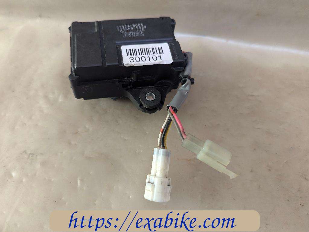 exhaust valve motor Kawasaki Z1000 - photo 1