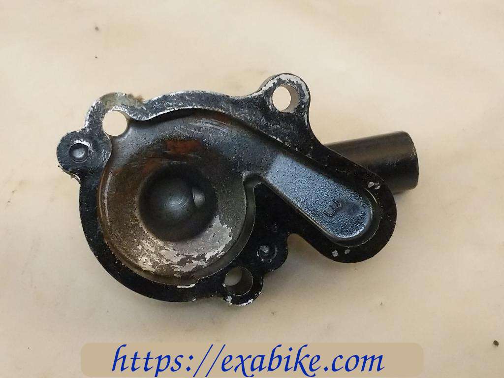 water pump cover Beta RR 50 - photo 2