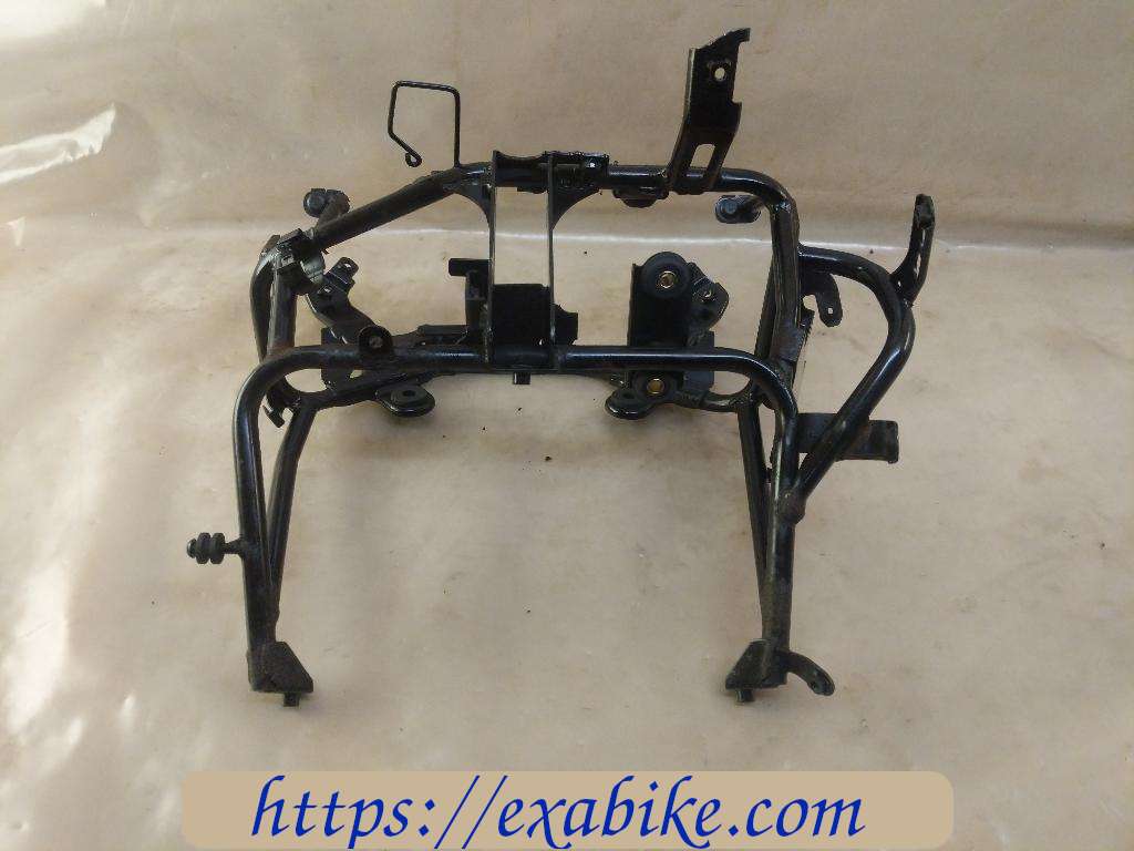fairing bracket Honda FSC 600 Silverwing - photo 4
