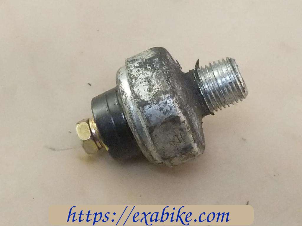 oil pressure switch Honda FSC 600 Silverwing - photo 1