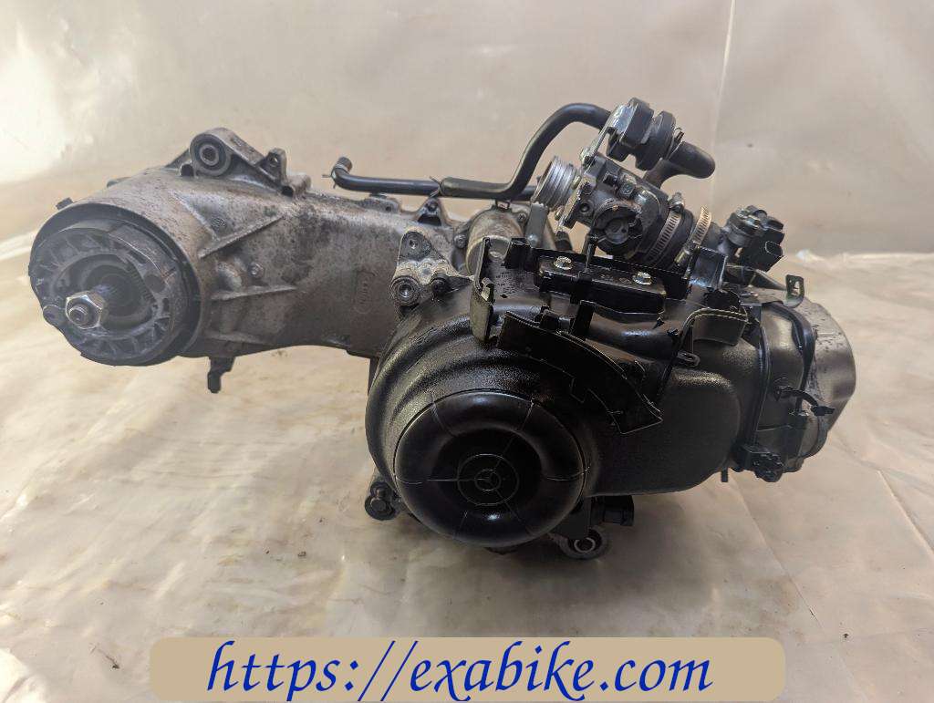 engine, four stroke Piaggio Zip 50 - photo 1