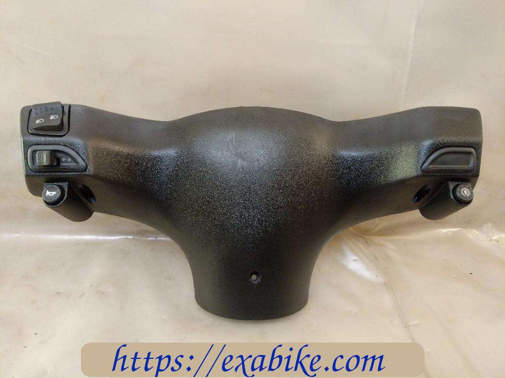plastic élément Piaggio Zip 50 - photo 1