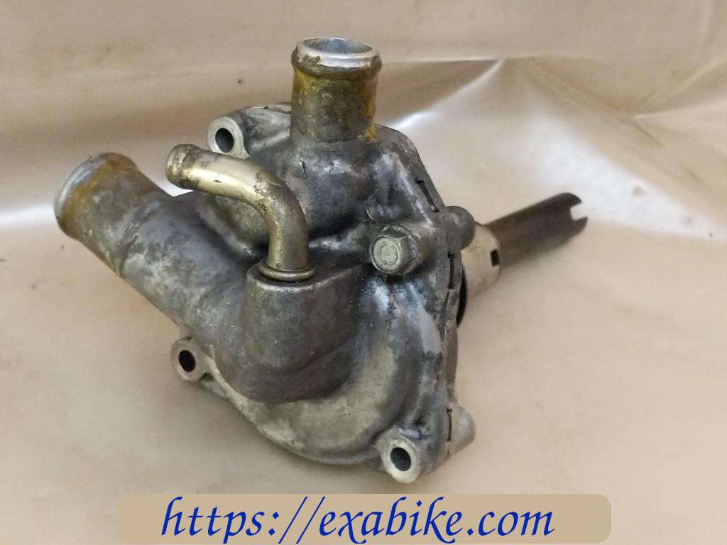 water pump Honda FSC 600 Silverwing - photo 1