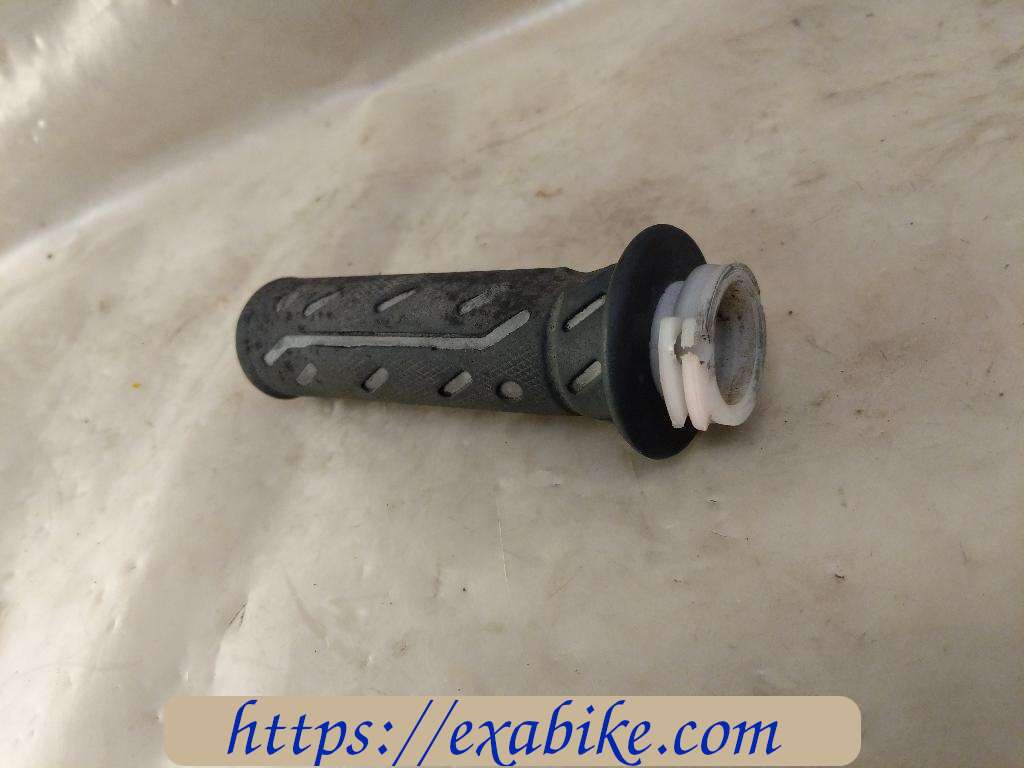 throttle grip Kymco 50 Agility - photo 1