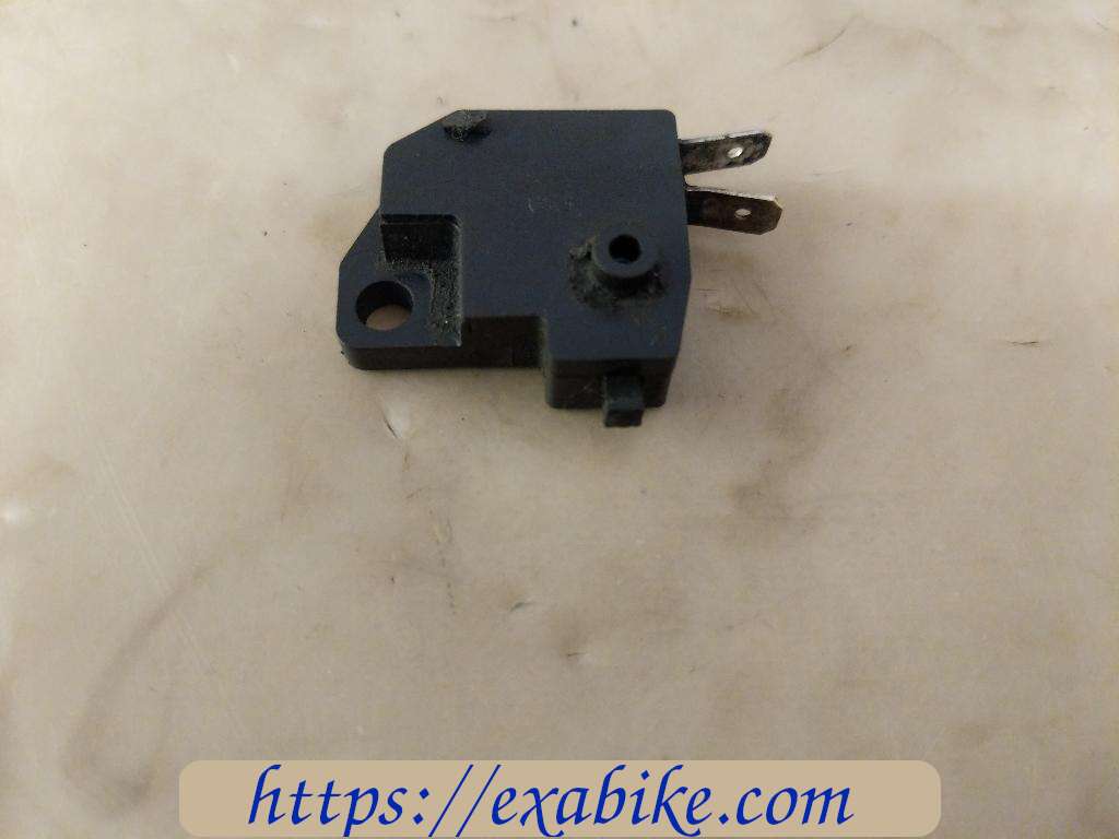 front brake switch Suzuki DR 650 - photo 1