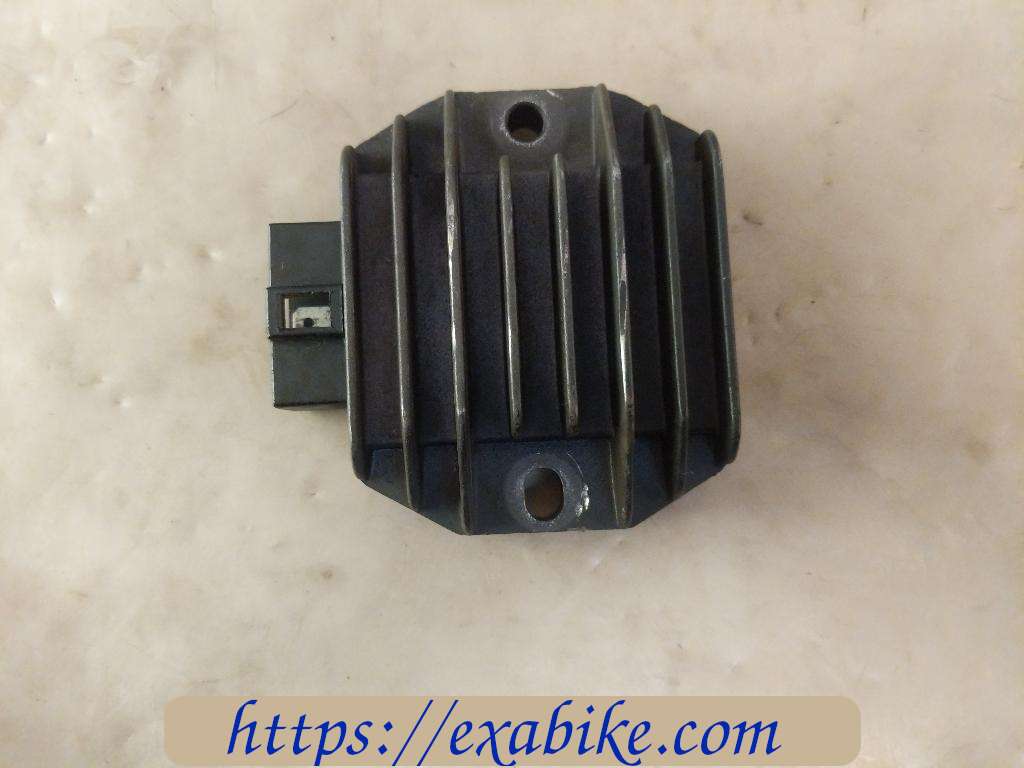 regulateur Suzuki DR 650 - photo 1