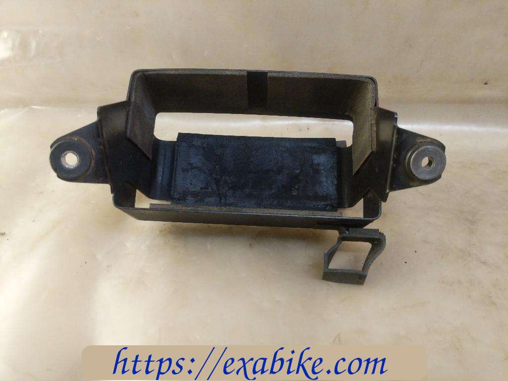battery box Suzuki DR 650 - photo 1
