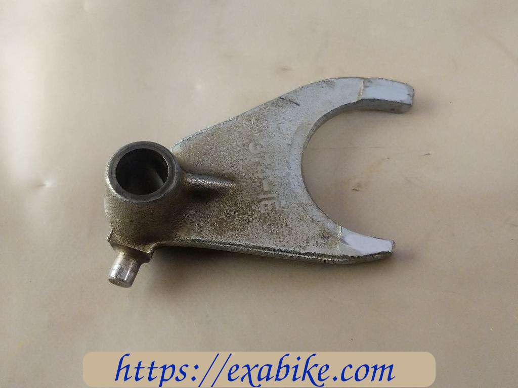 gearshift fork, right Suzuki DR 650 - photo 1