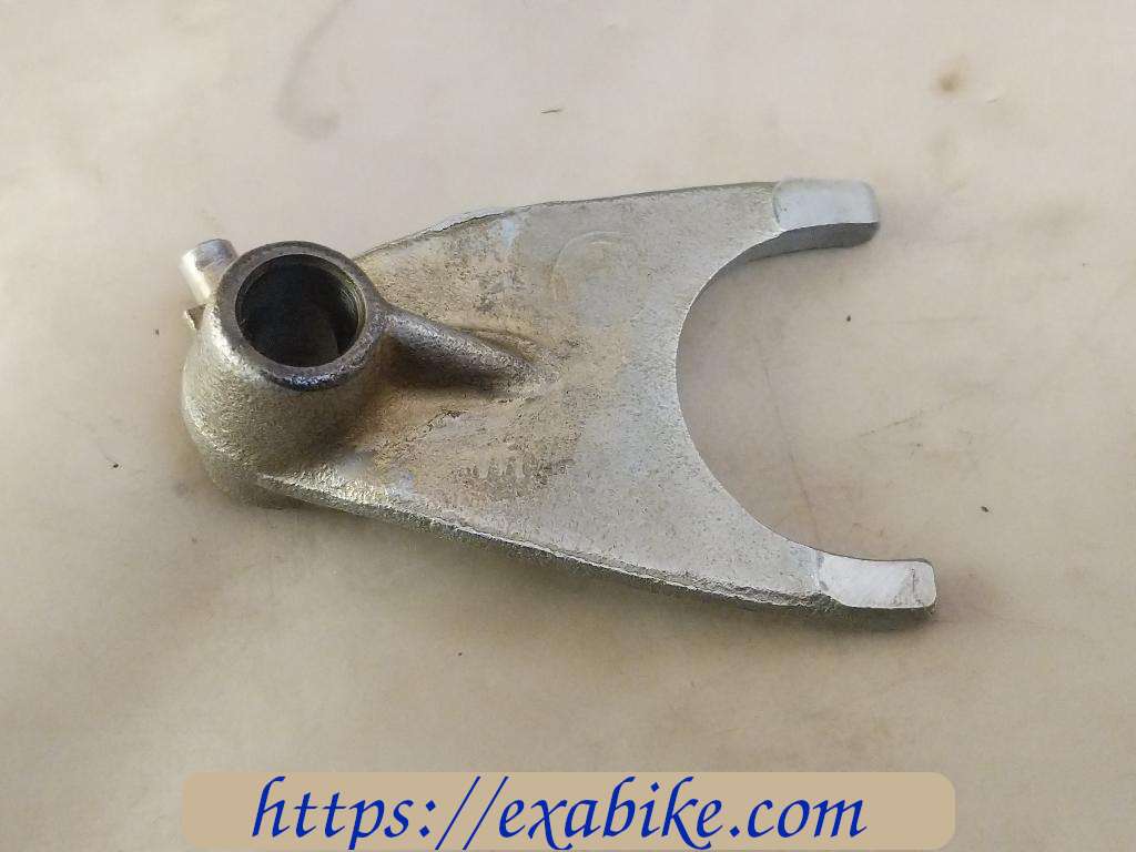 gearshift fork, center Suzuki DR 650 - photo 1